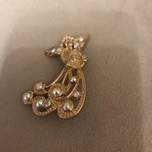 Angel brooch